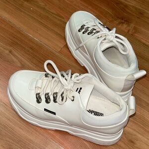 BAD BLOOD STORE KOREA WHITE SNEAKER PLATFORMS